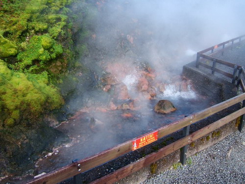 amazing hot spring in the world